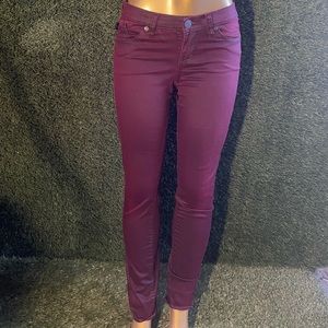 Rock & Republic burgundy skinny’s